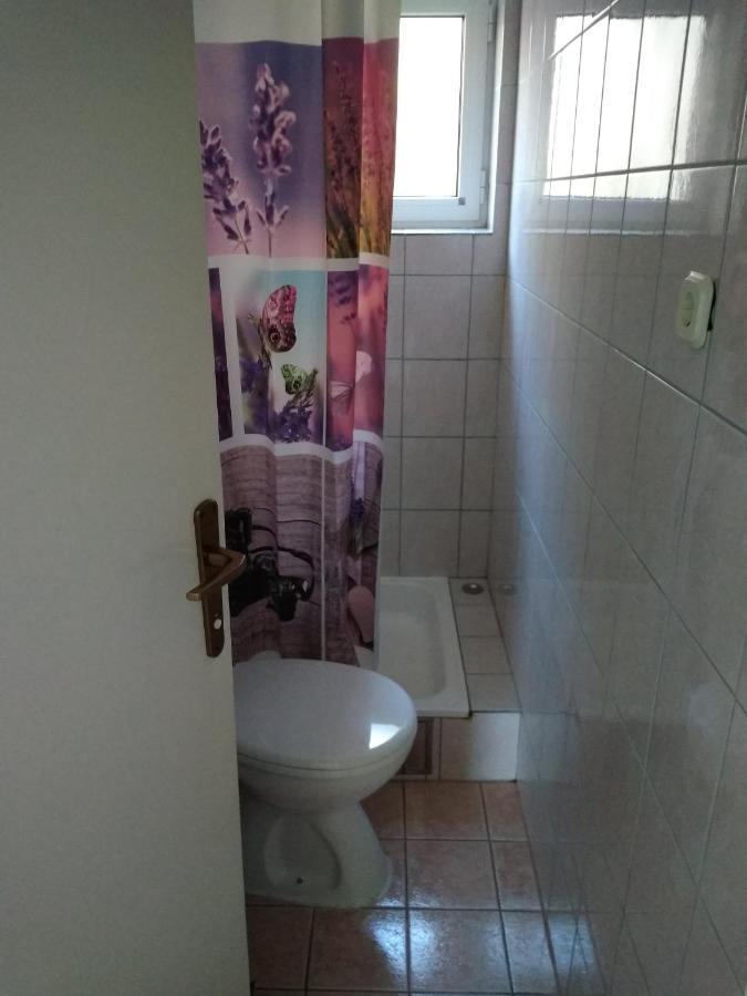 Apartment For 6 In Makarska Centar Zewnętrze zdjęcie